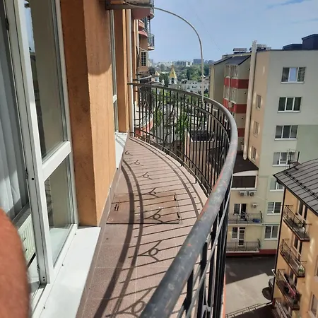 Комфортная Квартира На Штефана Чел Маре Apartment *